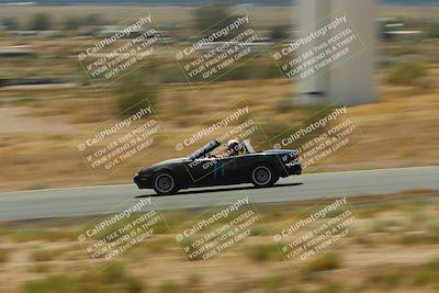 media/May-31-2025-CalClub SCCA (Sat) [[2c1a04e1ee]]/Race/Group 1/Turn 4b/